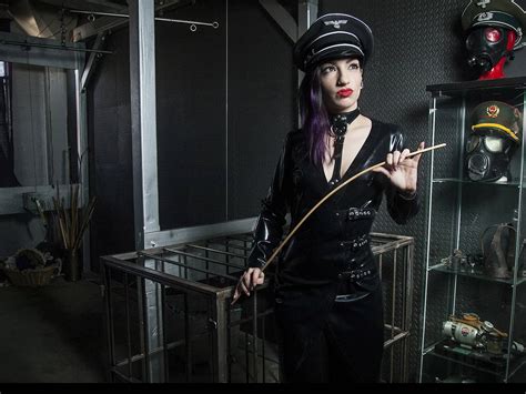 The best dominatrix professionals in LA